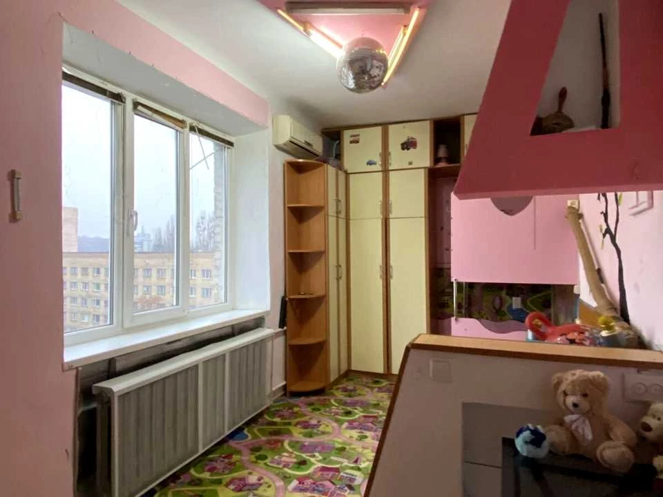 Apartment. Kyiv, Mykhayla Boychuka St.