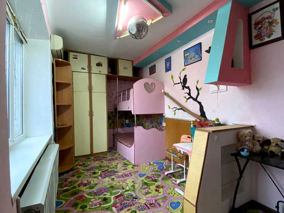 Apartment. Kyiv, Mykhayla Boychuka St.