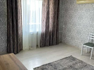 Квартира. Киев, улица Энтузиастов