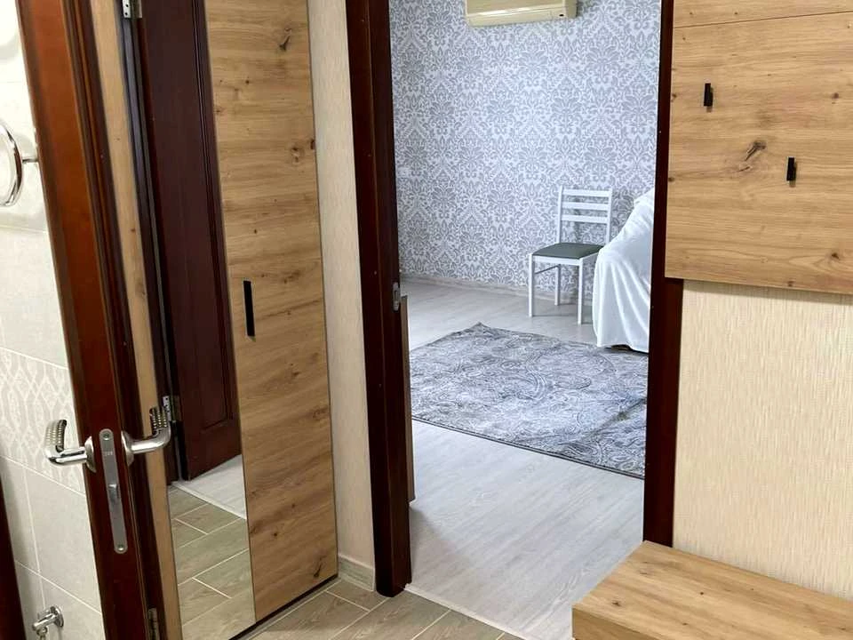 Квартира. Киев, улица Энтузиастов