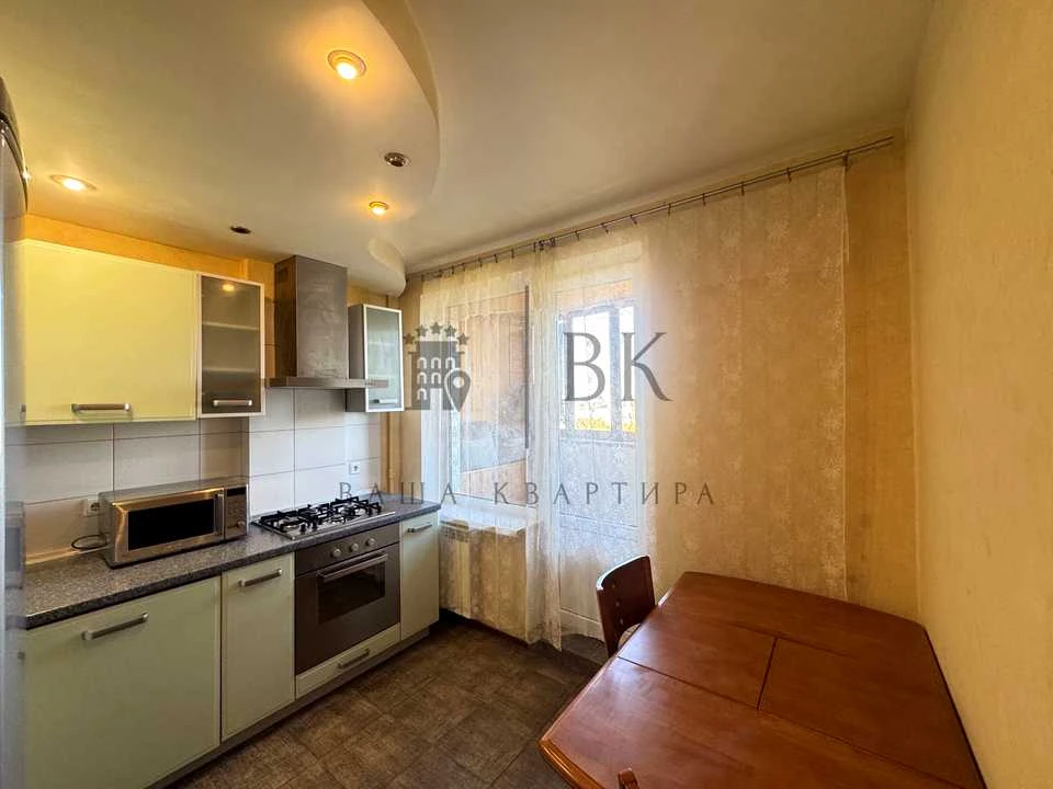 Квартира. Київ, Романа Ратушного вул.