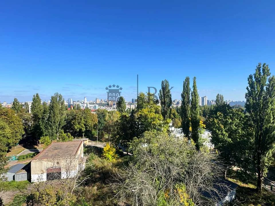 Квартира. Київ, Романа Ратушного вул.