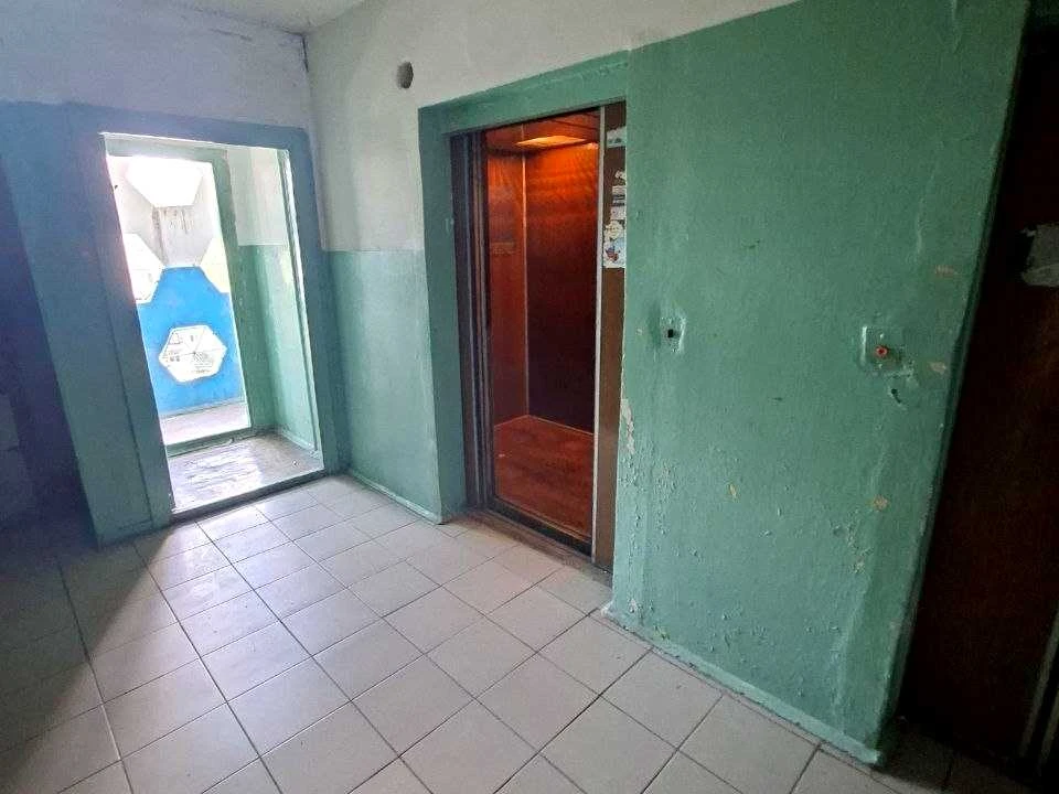 Квартира. Київ, Героїв полку "Азов" вул.
