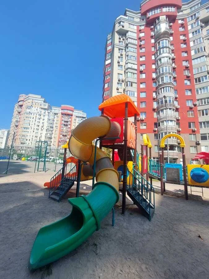 Сдам долгосрочно 1-к квартиру Киев, Голосеевский, Ломоносова