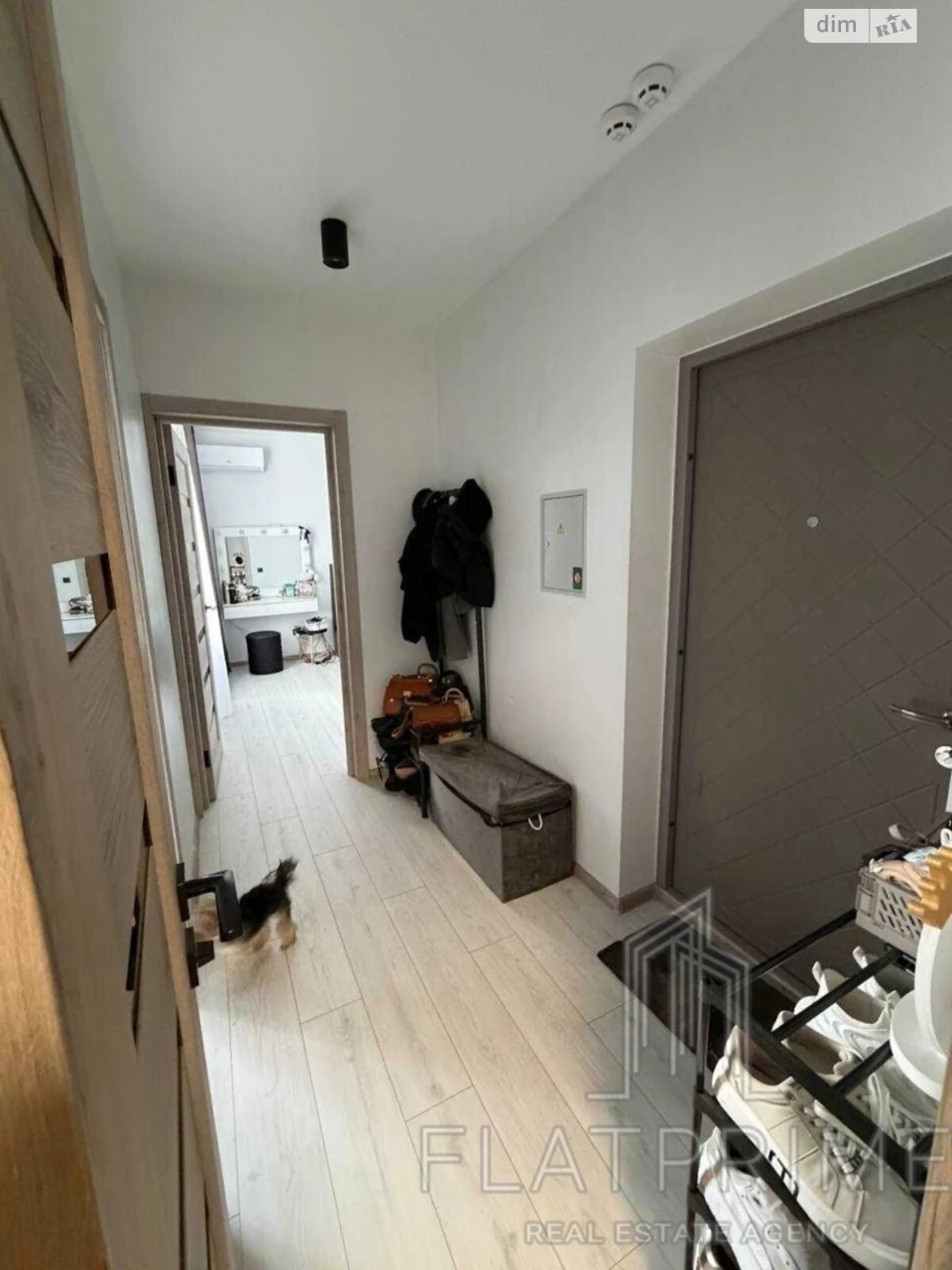 For Sale Apartment Poznyak