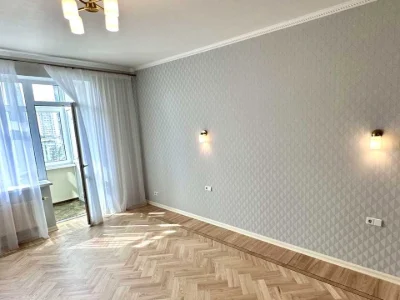 Квартира. Київ, Провіантська вул.