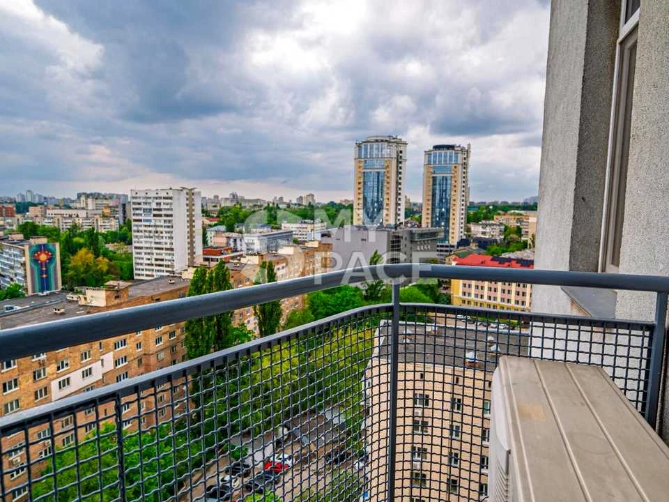 Квартира. Київ, Провіантська вул.