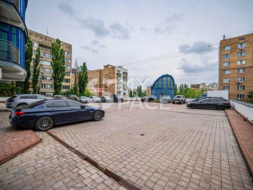 Квартира. Київ, Провіантська вул.