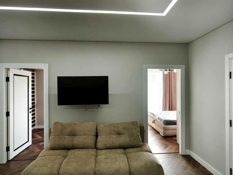 Apartment. Uzhhorod, Boris Tlekhasa St.