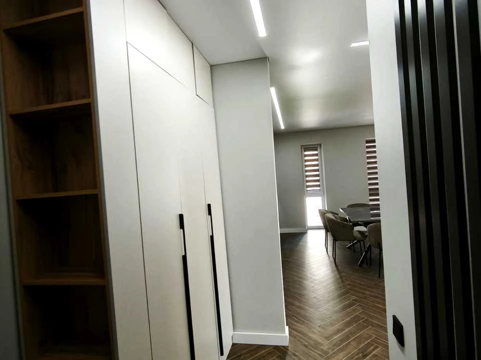 Apartment. Uzhhorod, Boris Tlekhasa St.
