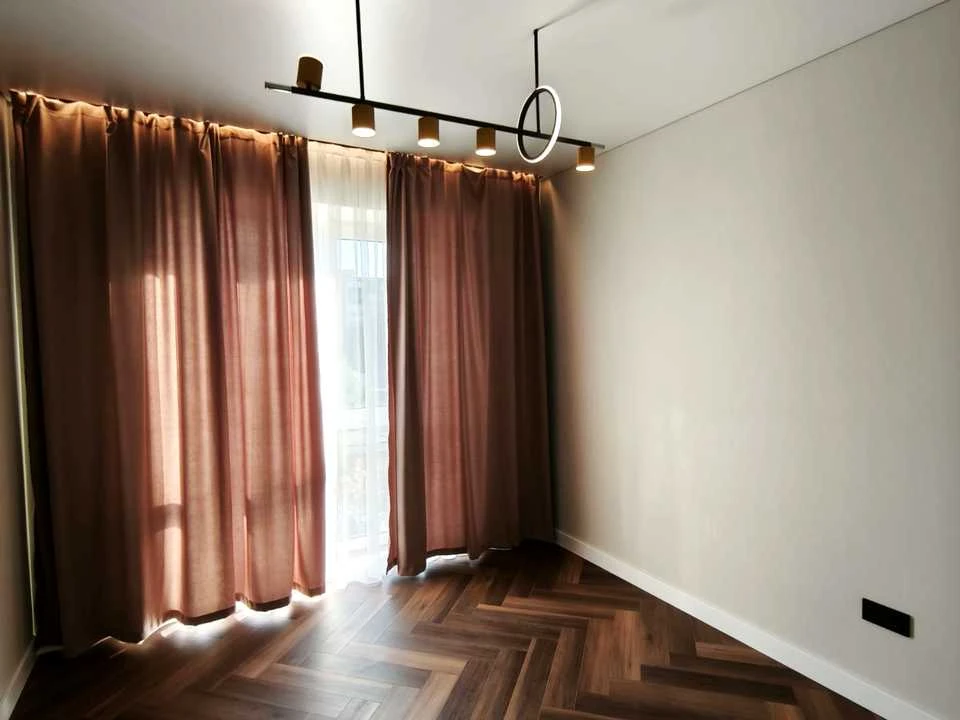 Apartment. Uzhhorod, Boris Tlekhasa St.