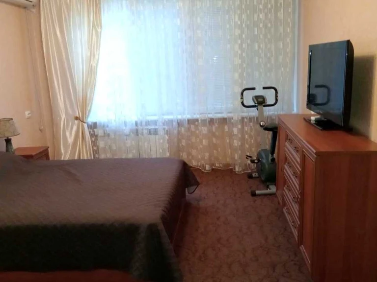 Квартира. Київ, Василя Тютюнника вул.