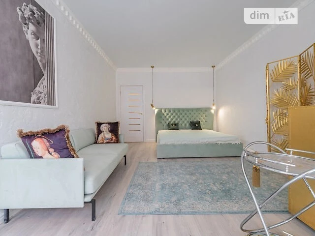 Sale of 1-room apartment 50 sq. m on Volynska Street 9A • ID 346967