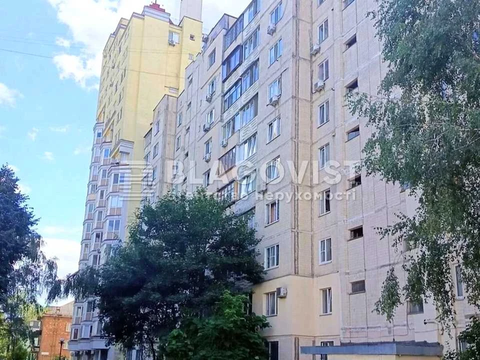 Квартира. Київ, Макіївська вул.
