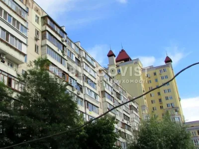 Квартира. Київ, Макіївська вул.