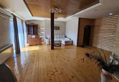Продаж гарної великої квартири 105м2