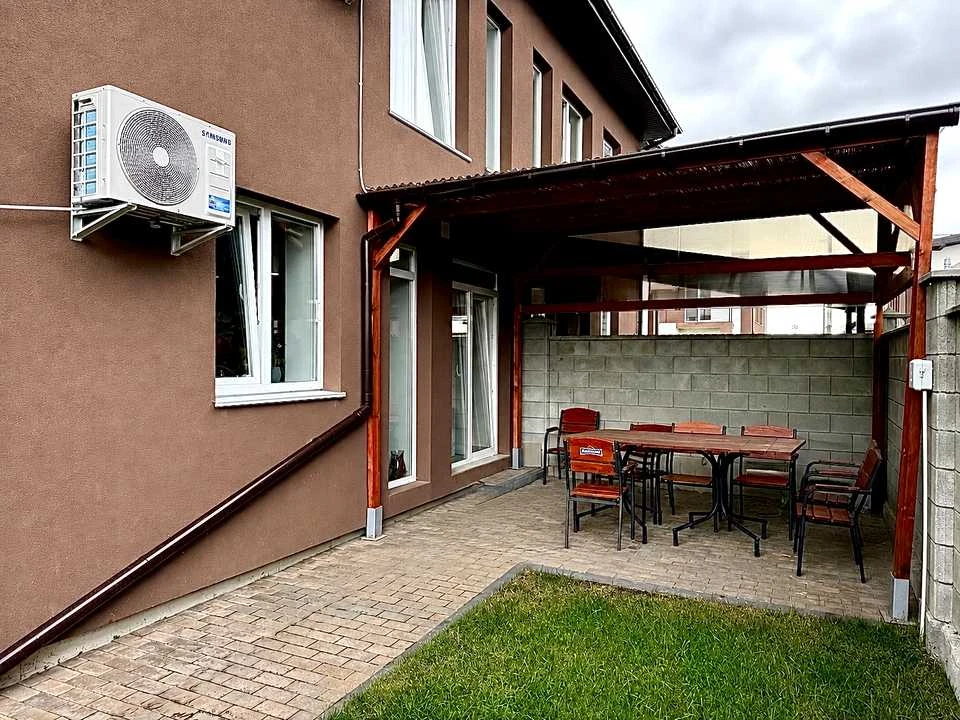House. Rivne, Zoryany massif