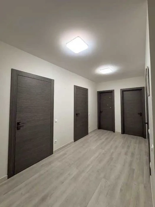 Продам 4-комнатную квартиру в ЖК Атмосфера.