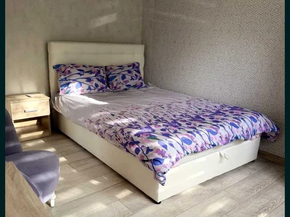 Квартира. Київ, Лукрецька вул.