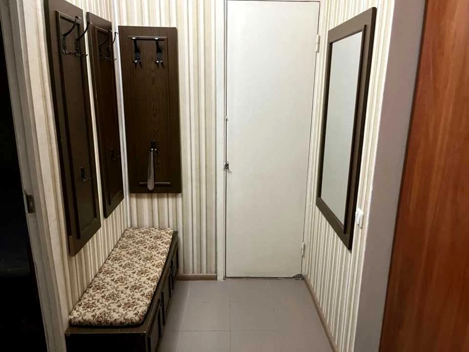 Apartment. Kyiv, Bohatyrska St.
