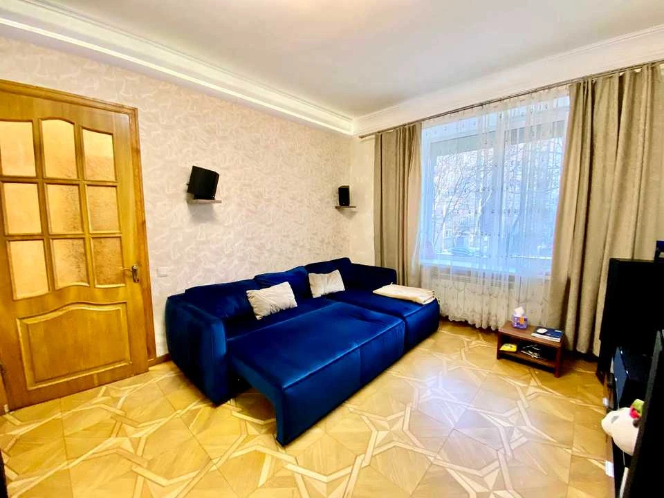 Квартира. Київ, Лесі Українки бульв.