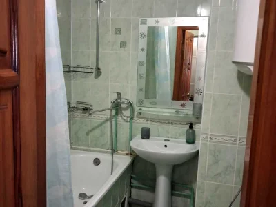 Квартира. Київ, Радунська вул.