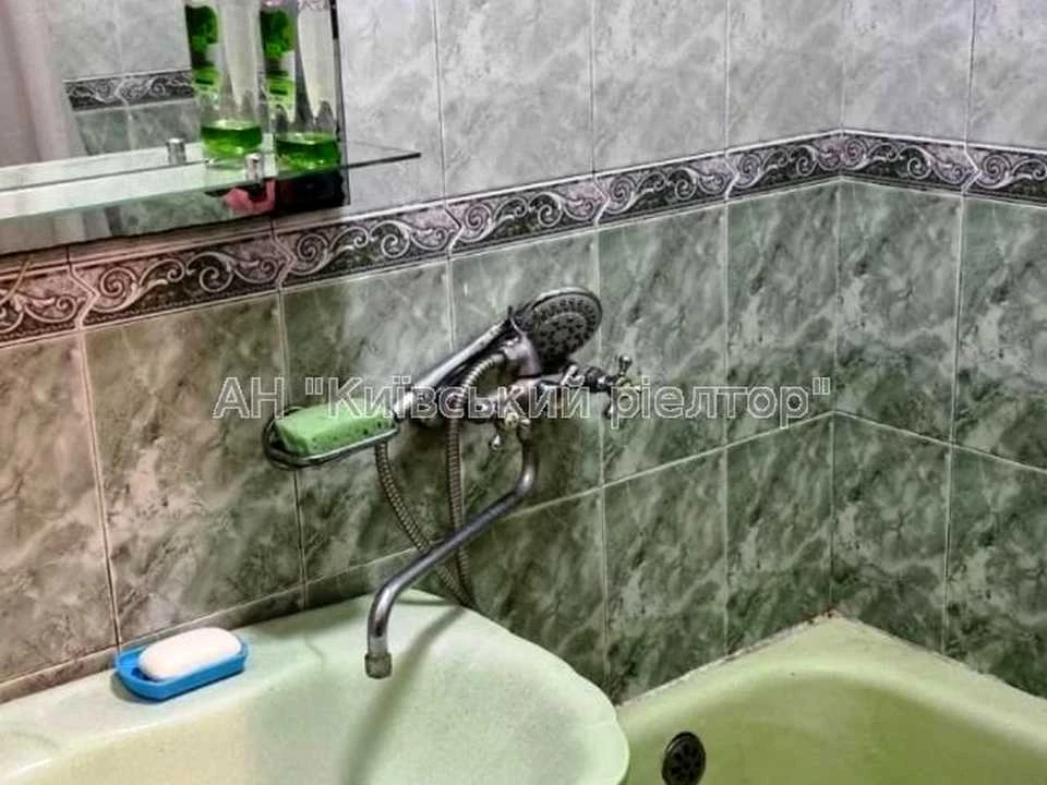 Apartment. Kyiv, Leonid Kadeniuk Avenue