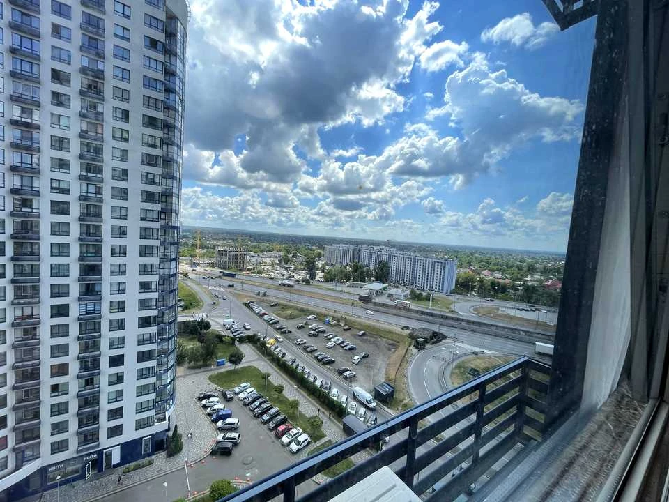 Квартира. Київ, Зарічна вул.