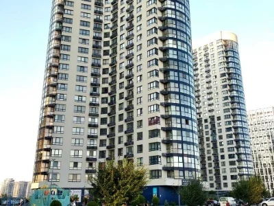 Квартира. Київ, Зарічна вул.