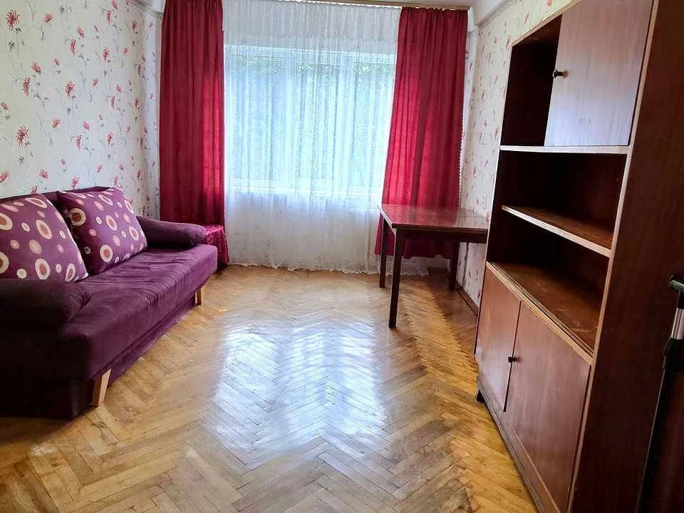 Квартира. Київ, Леся Курбаса просп.