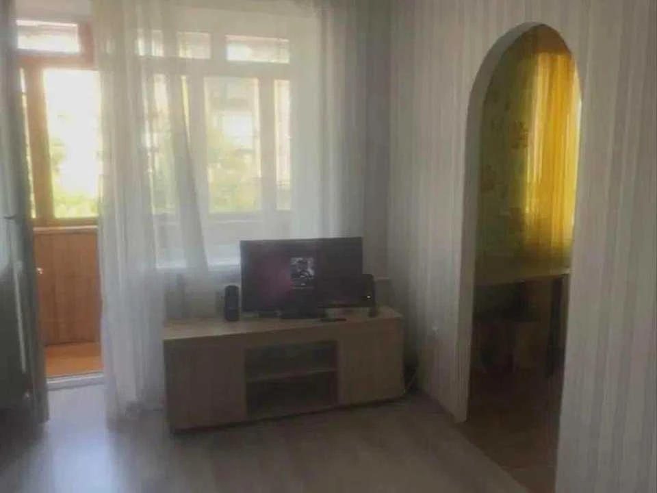 Квартира. Київ, Миру просп.