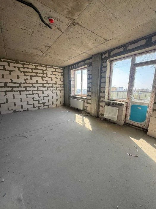 I will sell a spacious 1-room apartment. an apartment in New House on ul. Too bad