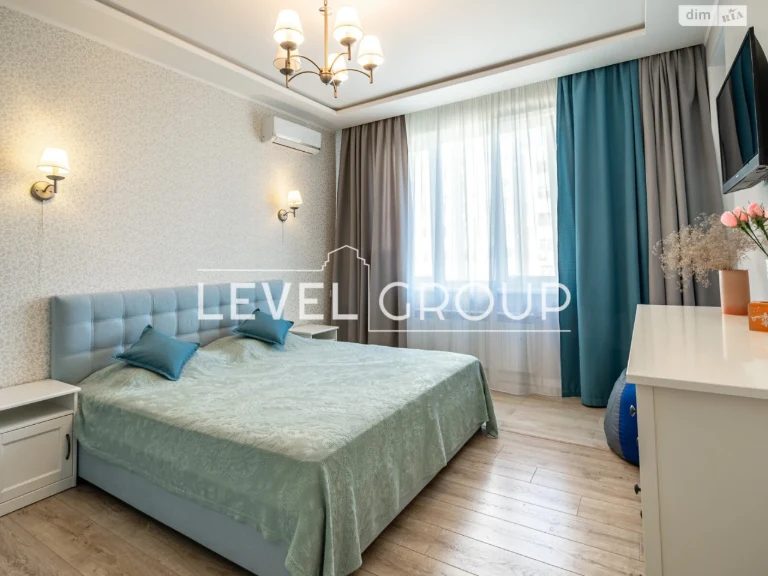 Sale of Apartment, Oleksandrivs'ka Slobidka