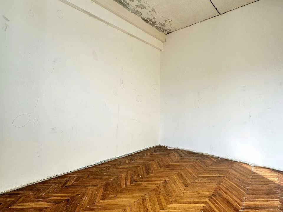 Apartment. Kyiv, Verkhovna Rada Blvd.