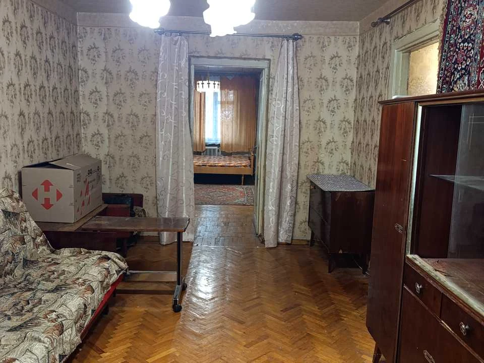 Apartment. Kharkiv, Kadenyuk St.