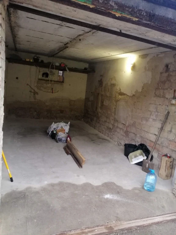 продаж гаража в Севастопольський коператів , Лобановського 8