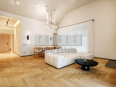 House. Kyiv, Lesya Kurbas Prospekt