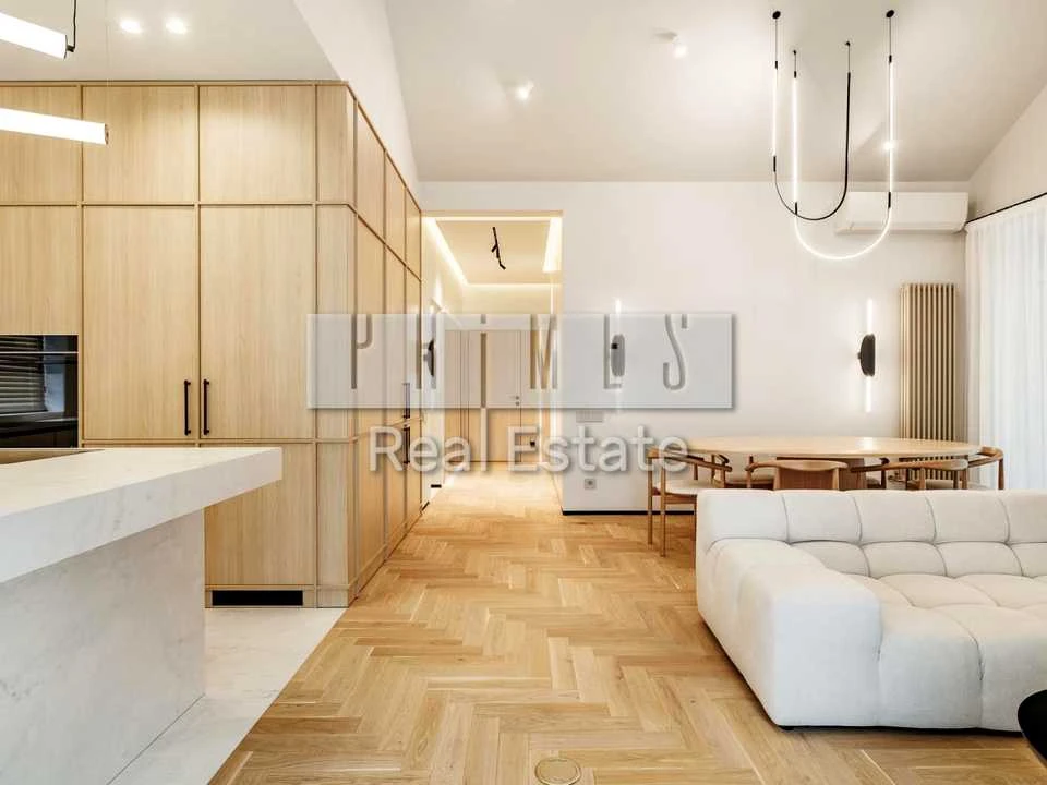 House. Kyiv, Lesya Kurbas Prospekt