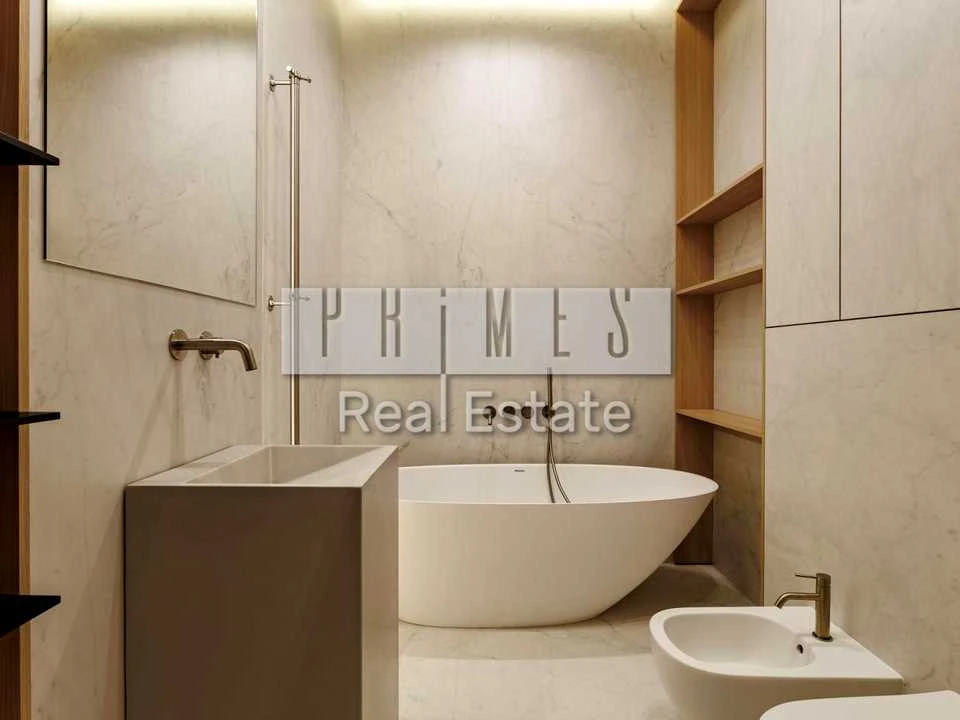 House. Kyiv, Lesya Kurbas Prospekt