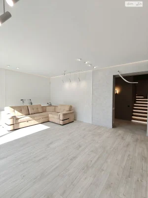 Long-term Rent House Old Klochko