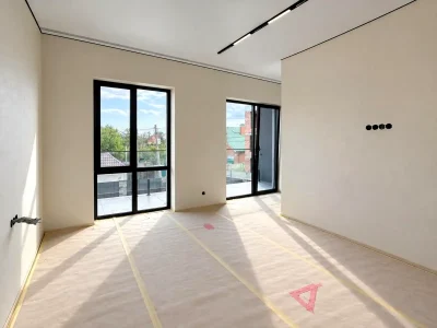 Продаж будинку 140 м² 2.5 сот.