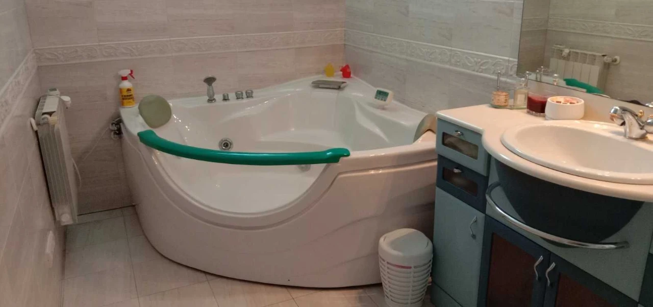 Продам. Будинок. 470 м. кв. 15 соток. Березанівка, вул.Бєлгр