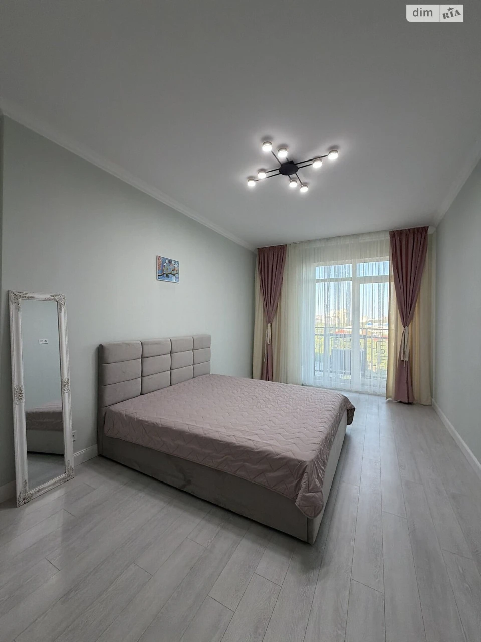 Long-Term Rent Apartment Arcadia