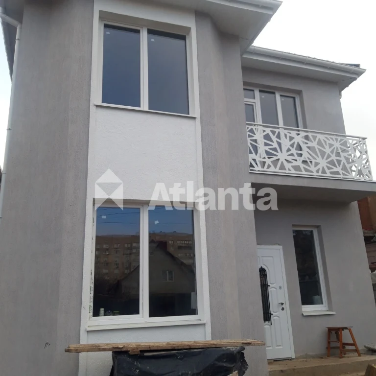 New house on Dacha Kovalevsky