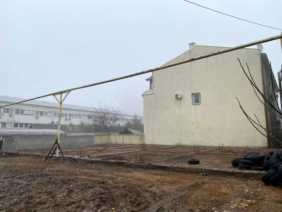 Продається ділянка з дозволом на будівництво 1200 м2, 5