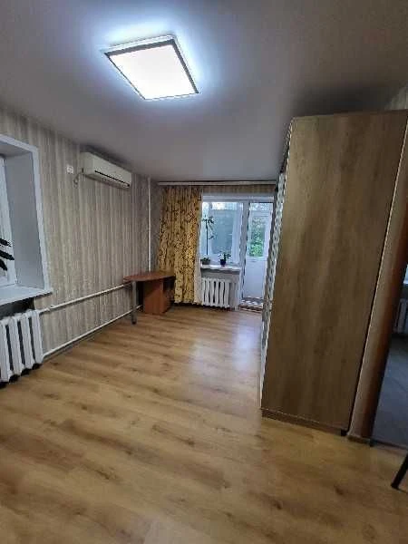 Продается 1 ком квартира , Центр , 2/5