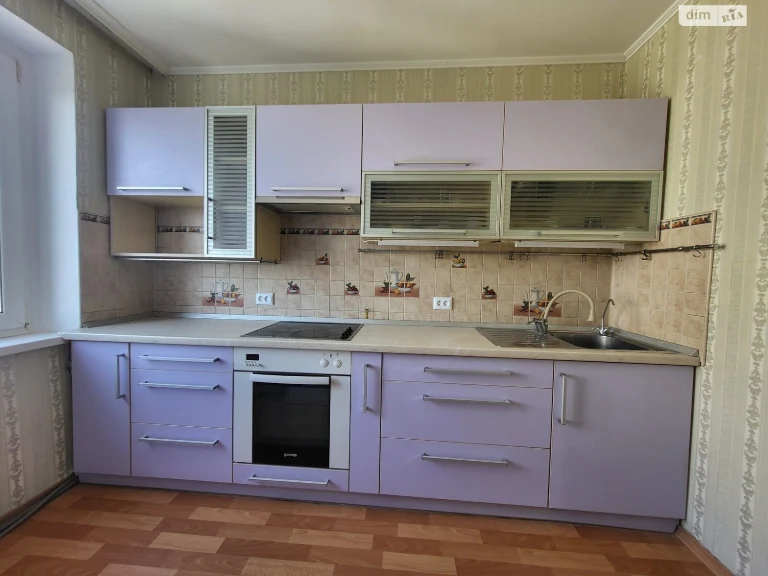 Продаж Квартира Свердловський масив