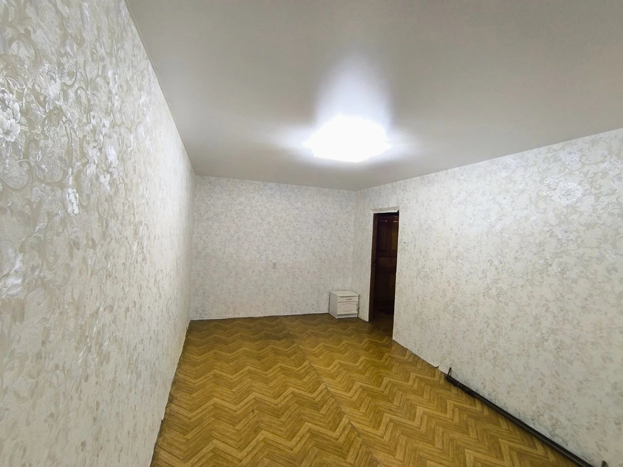 Two-room apartment for sale in the area of the Urozhai market