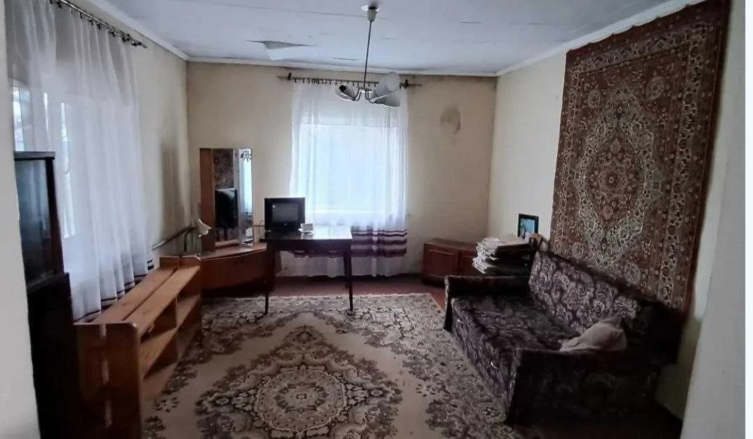 For sale 3-room house, Old Town!!