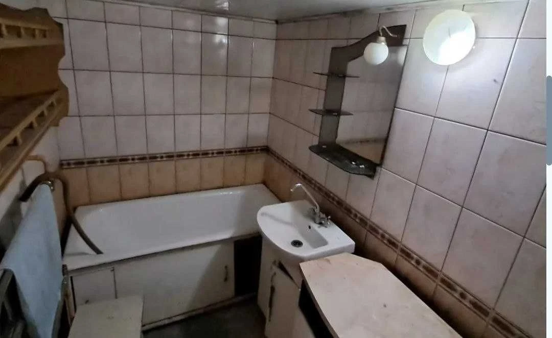 For sale 3-room house, Old Town!!